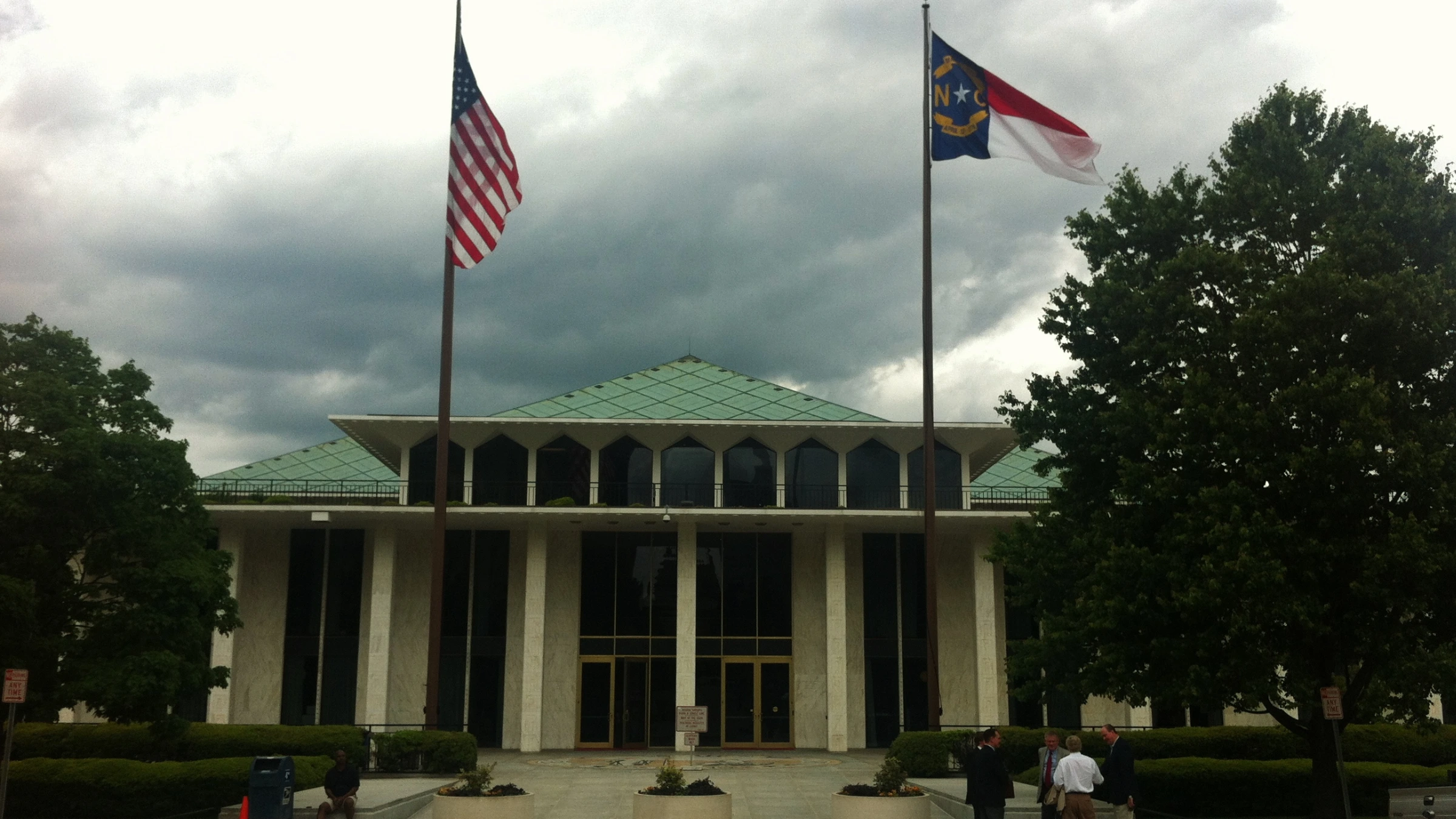 North Carolina lawmakers debate betting tax increase